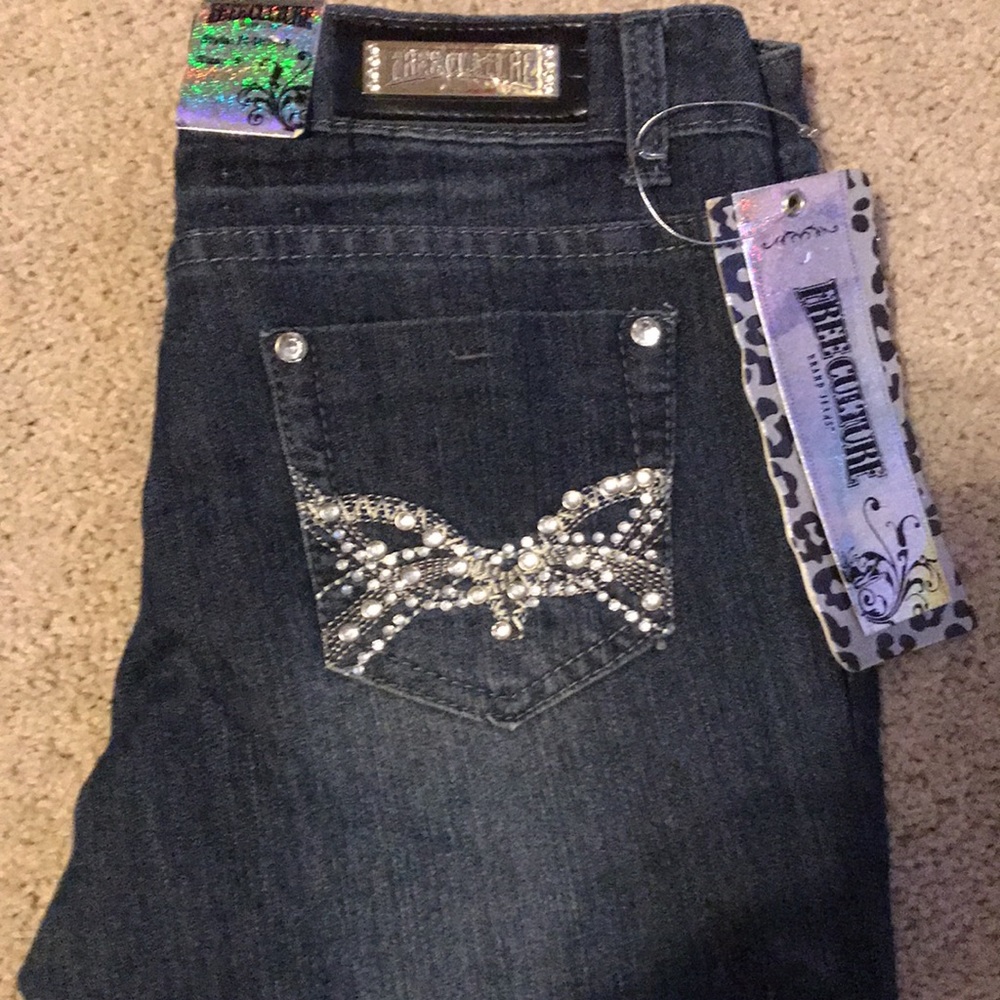 Free culture jeans